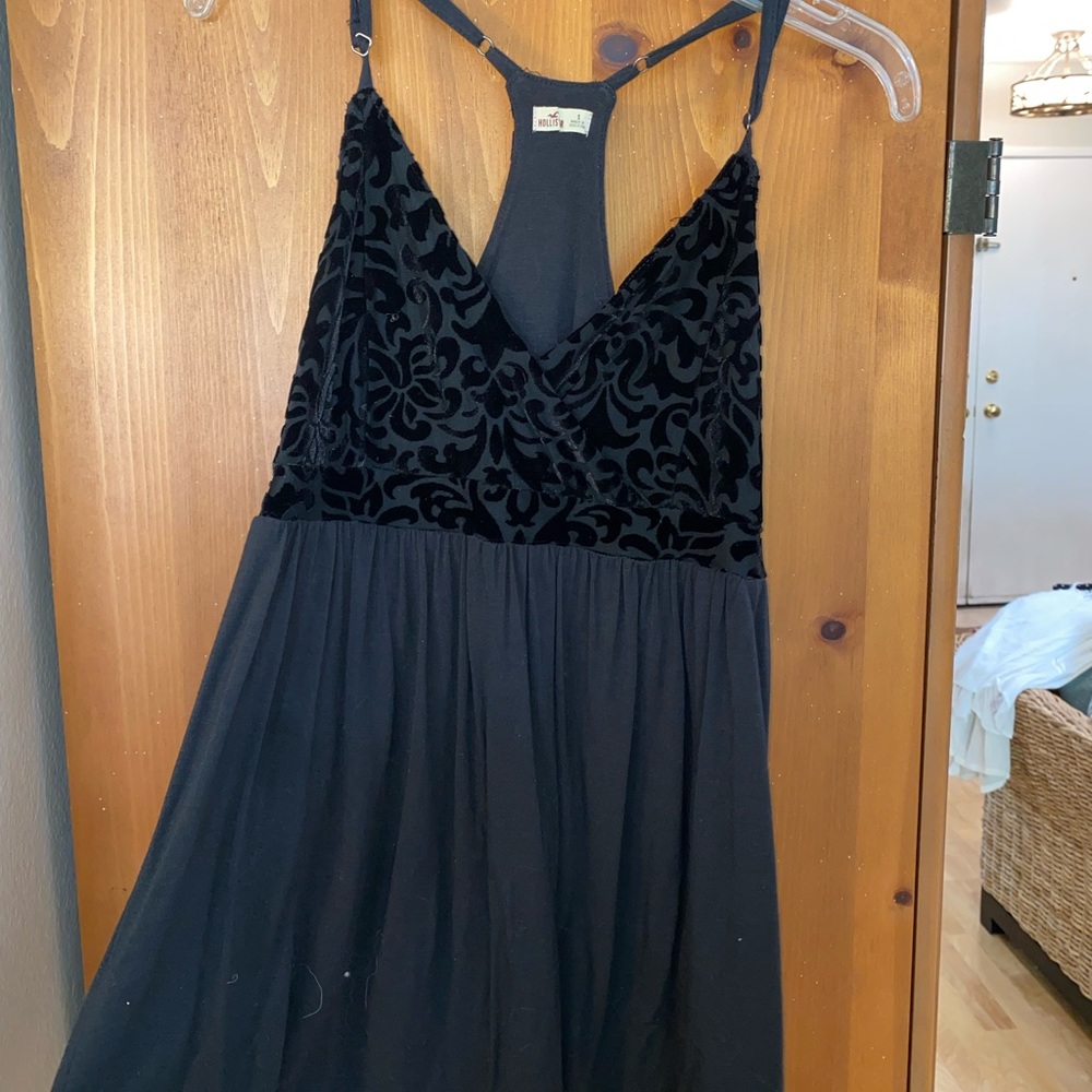 Nice velvet halter black top